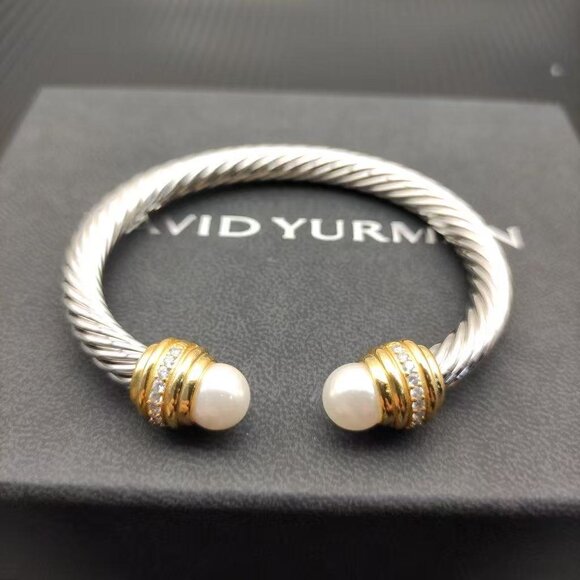 David Yurman Silver and Gold Cable Bracelet - Picture 1 of 8